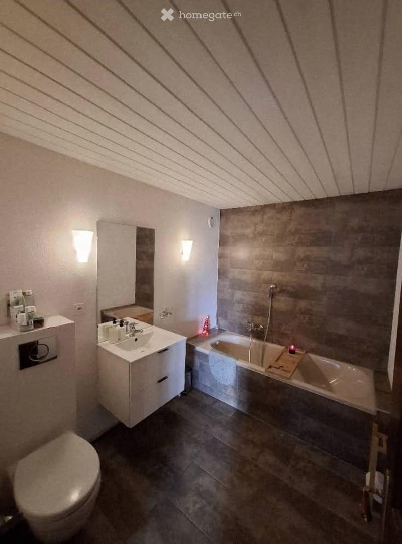 Magnifique appartement à Cornaux de 3,5 pièce avec mezzanine (6)