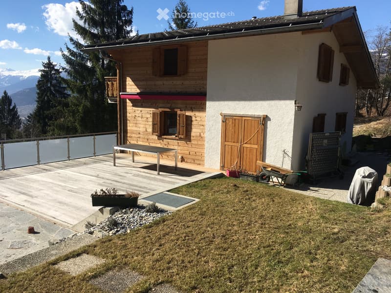 A louer à Briey sur Chalais (2)