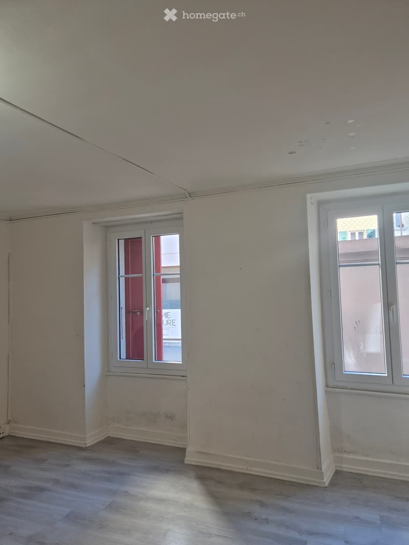Grand studio en centre ville de Lausanne (5)
