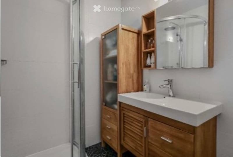 Studio meublé centre Crans | Piscine & Spa | Parking (5)