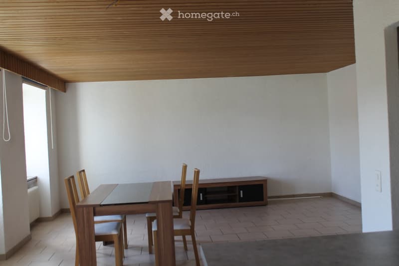 Appartement duplex 5.5pces au 1er étage à Les Reussilles (2)