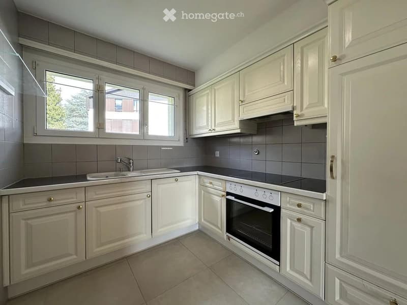 Superbe appartement de 4.5 pièces au 3ème étage avec balcon (5)