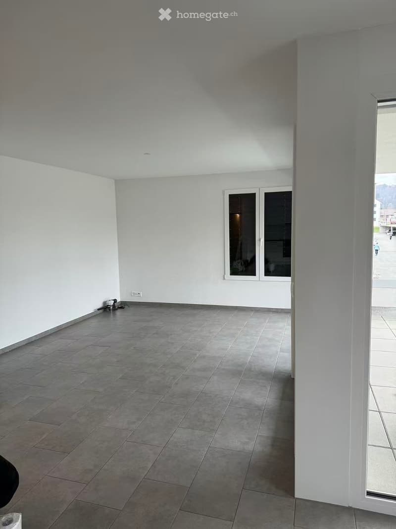 Appartement 4.5 pièces avec parking dispo 01.06 (5)