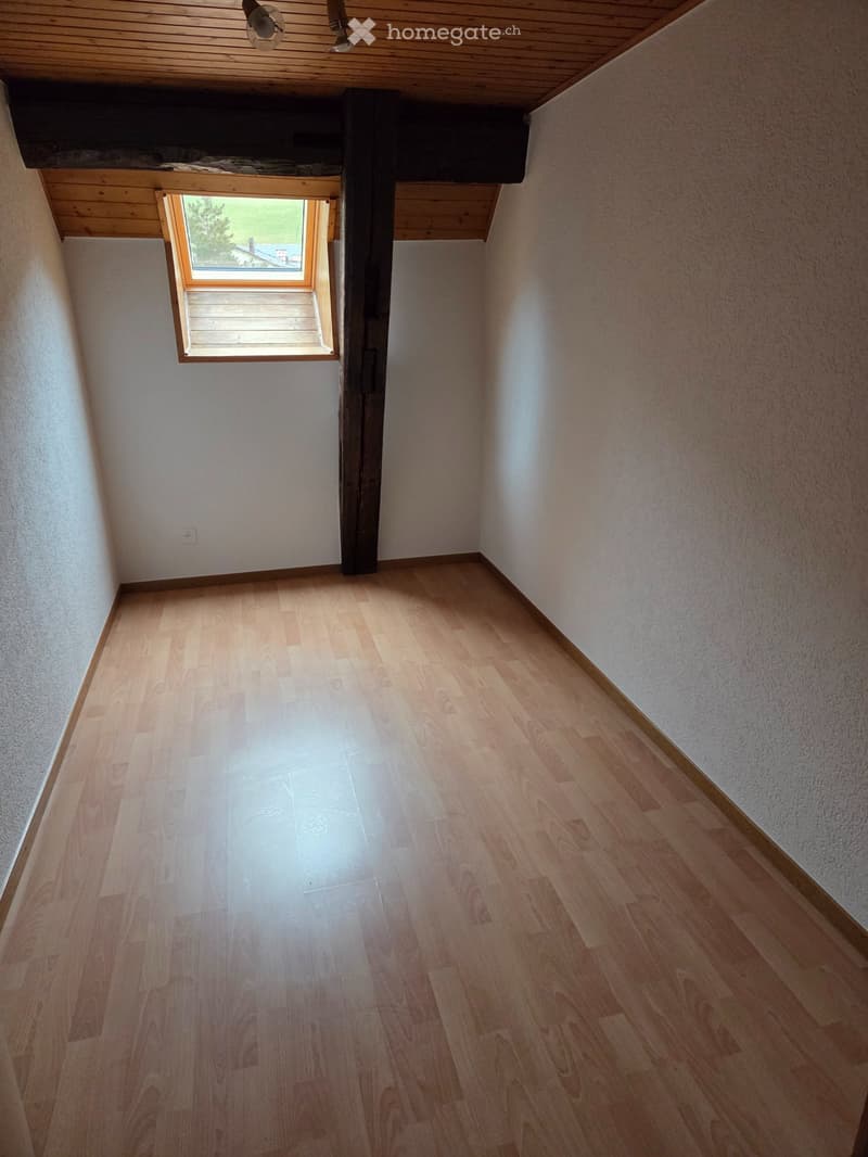 Appartement de 3.5 pièces, St-Sulpice (1)