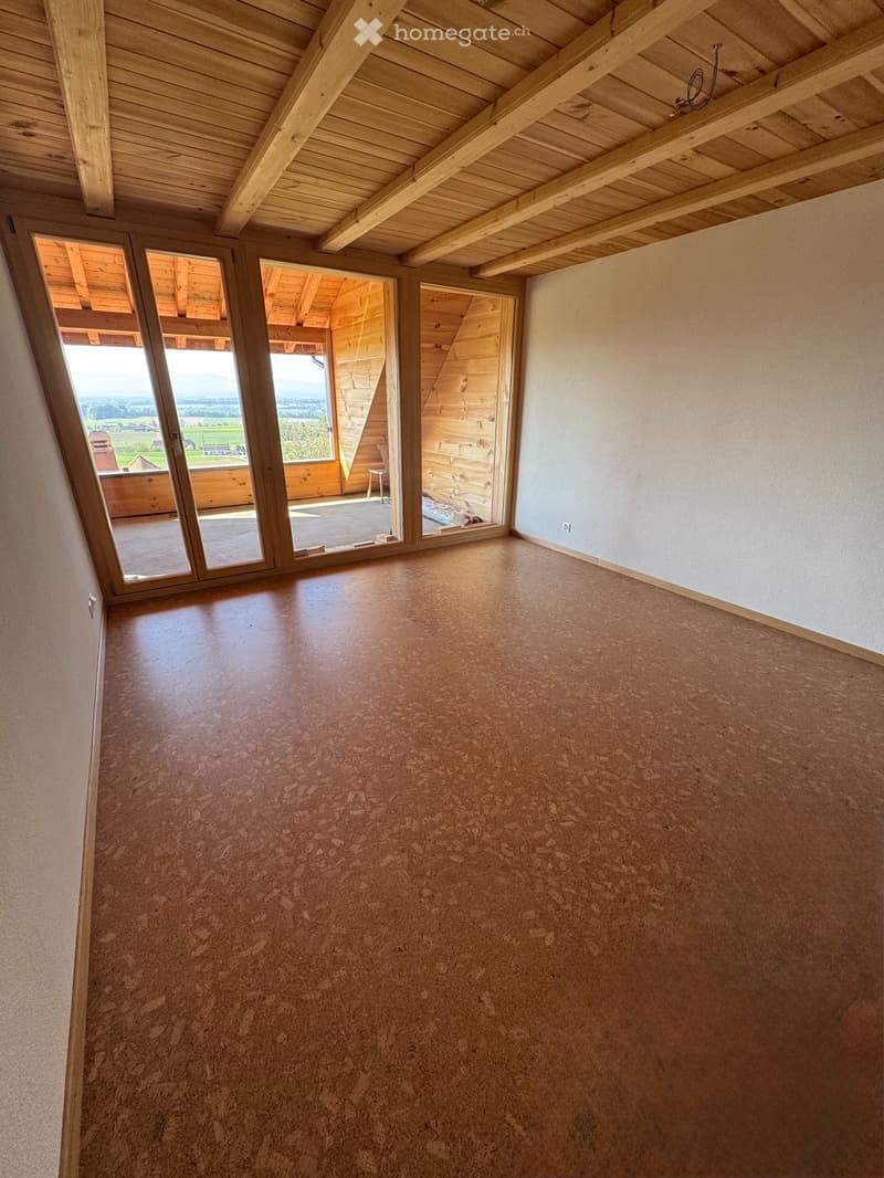 ERSTBEZUG: schöne 5.5 Zimmer Dachwohnung mit Galerie (5)