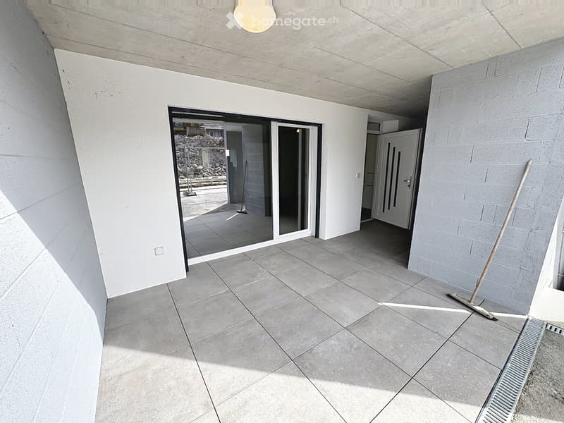 Appartement moderne de 3 pièces au rez (3)
