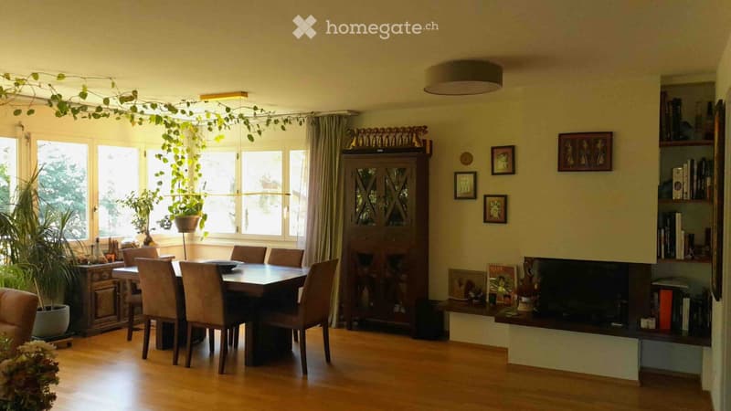 Spacieux appartement meublé de 4,5 pièces avec balcon (4)