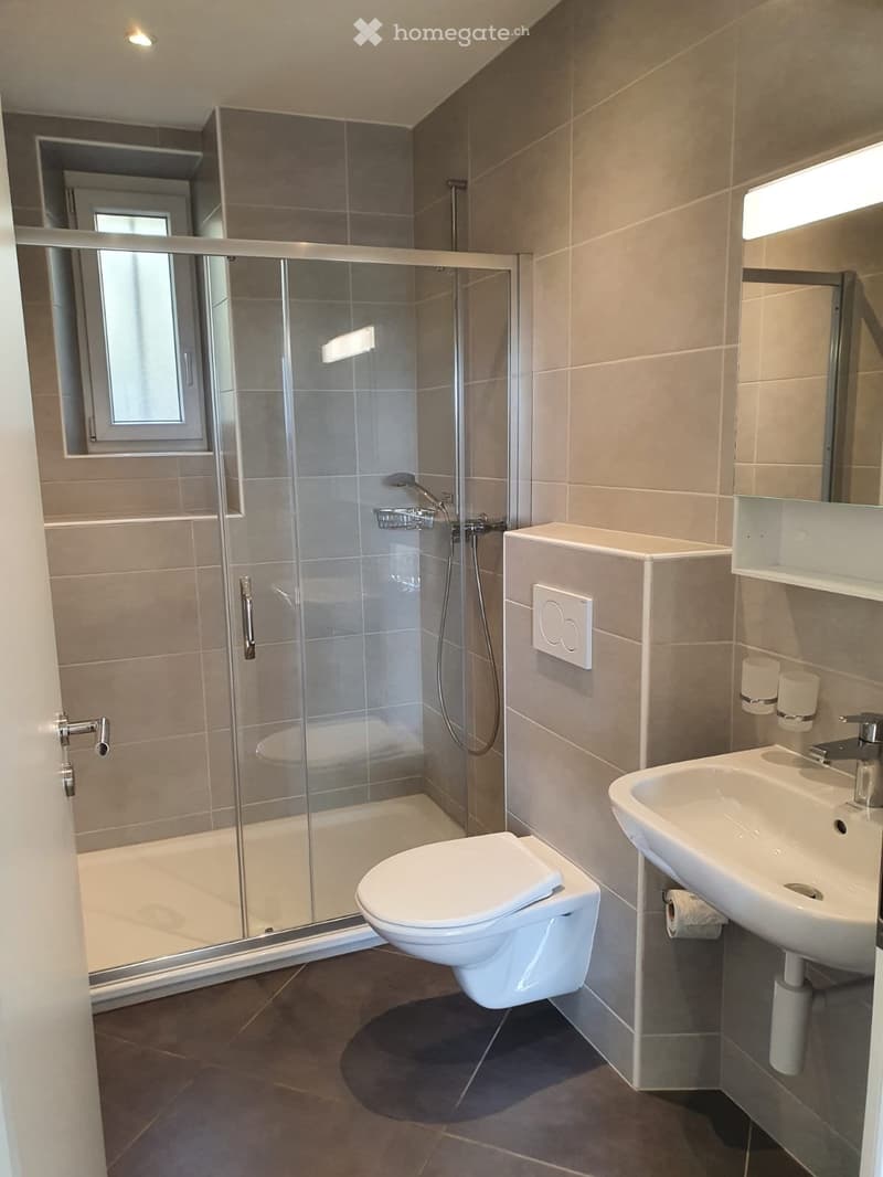Appartement de 4 pièces à 5 minutes de la gare de Neuchâtel (2)