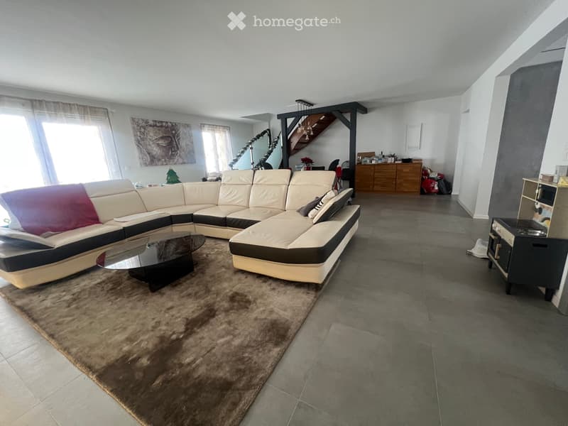 Magnifique duplex 5.5 pièces rénové à Bottens (4)