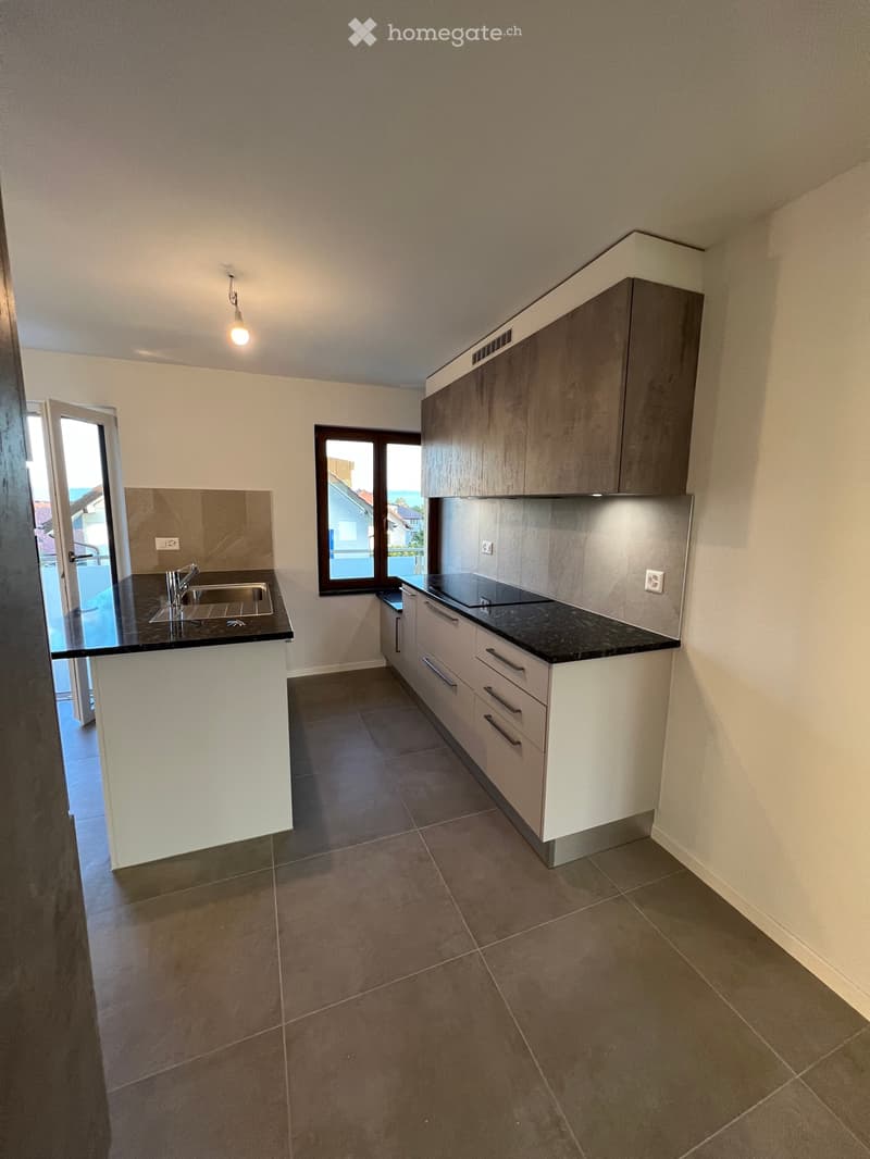 Magnifique duplex 5.5 pièces rénové à Bottens (2)