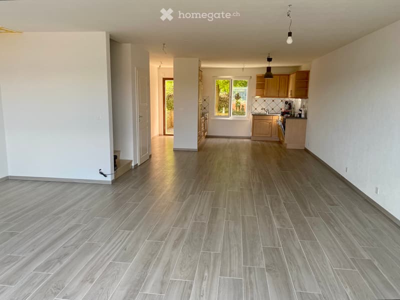 Magnifique maison contigüe avec vue dégagée (2)