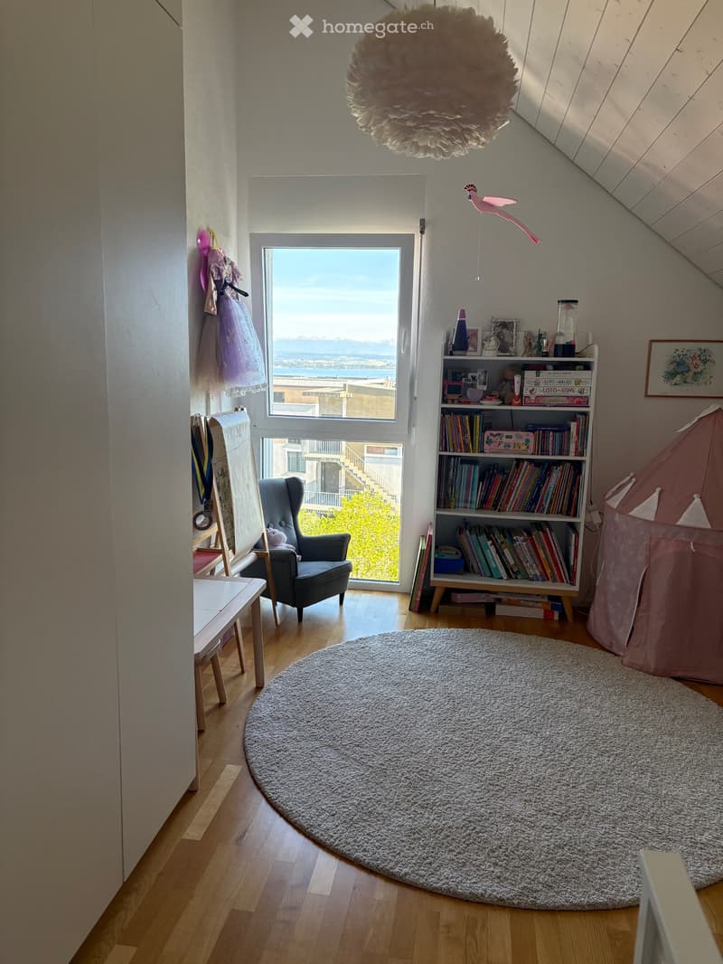 Grand Duplex avec une terrasse et vue sur le lac (2)