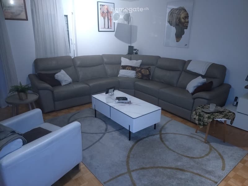 Chambre meublée Appartement partagé / Étudiants bienvenus (1)
