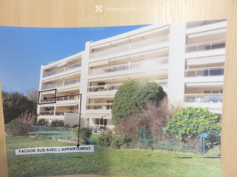 MAGNIFIQUE APPARTEMENT 2 EME ETAGE Y C BOX PRIVE CHEXBRES (1)
