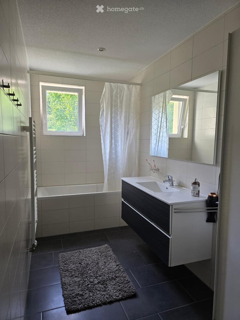 Appartement 3.5pces avec jardin commun, CHF 1'440.- CC (5)