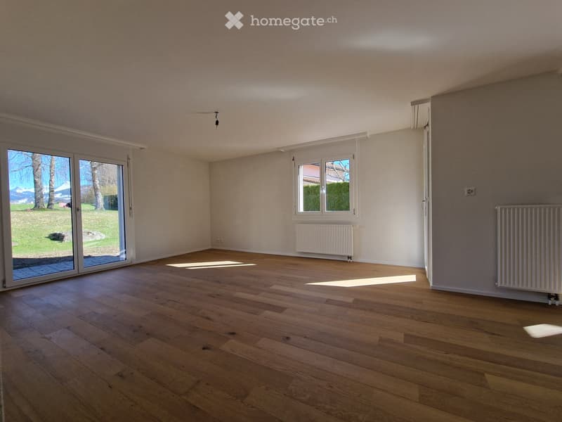 Lumineux appartement 3.5 pcs, rénové à neuf, avec jardin (1)