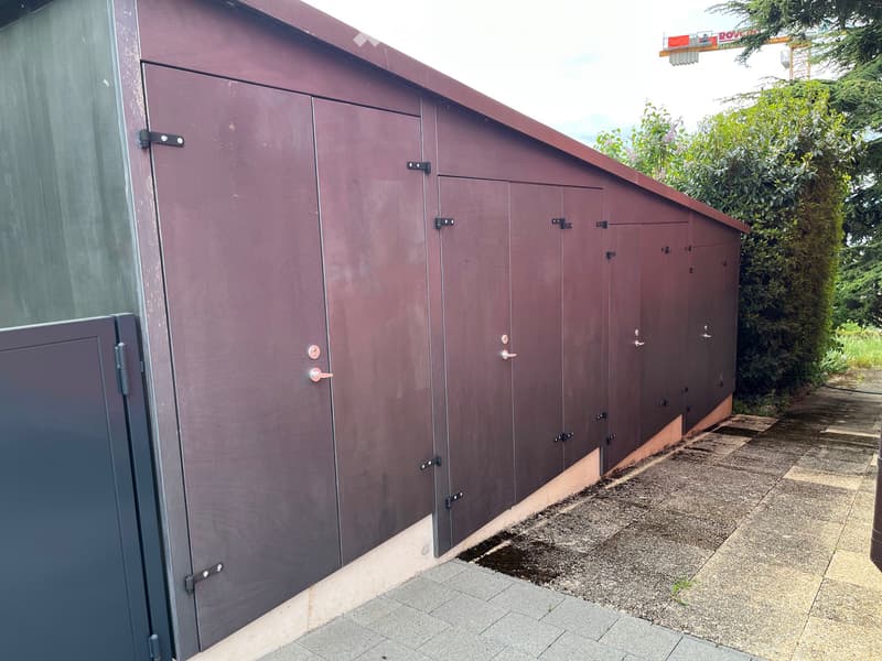 Joli appartement mansardé avec vue, pour le 1er juillet (10)
