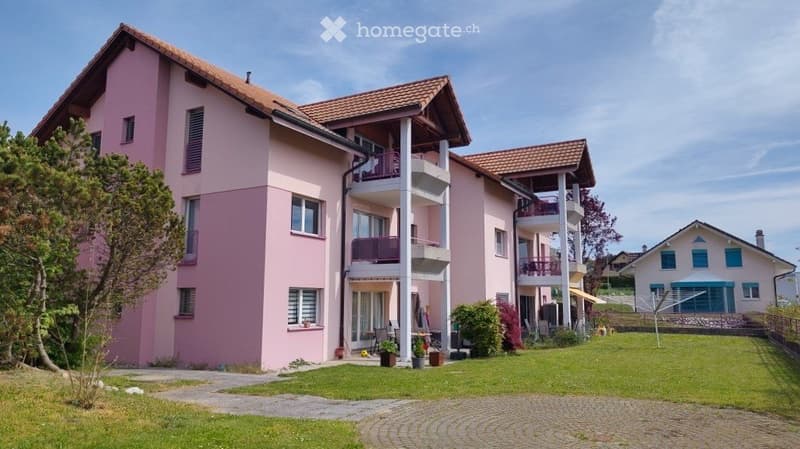 Spacieux appartement 4.5 pièces avec balcon à La Corbaz (1)