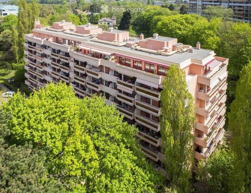 Spacieux appartement traversant de 105 m² à Frontenex (1)