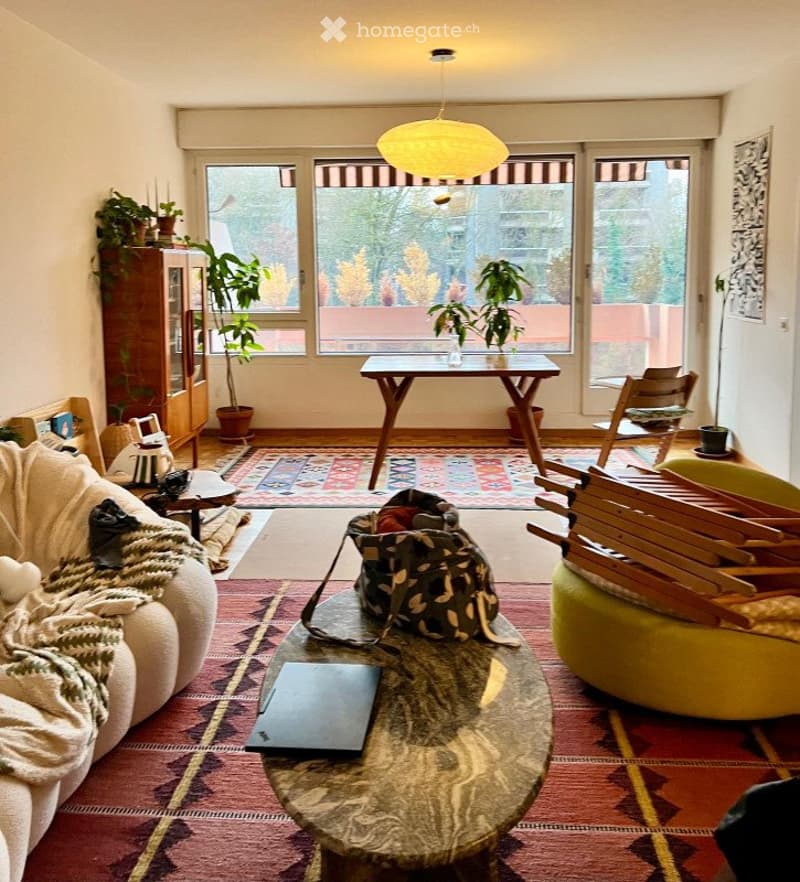 Spacieux appartement traversant de 105 m² à Frontenex (2)