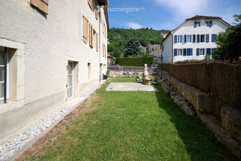 Charmant appartement de 4,5 pièces avec jardin privatif (2)
