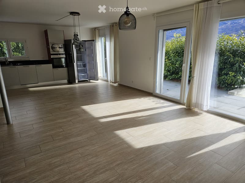 A louer magnifique villa individuelle à Sensine (2)