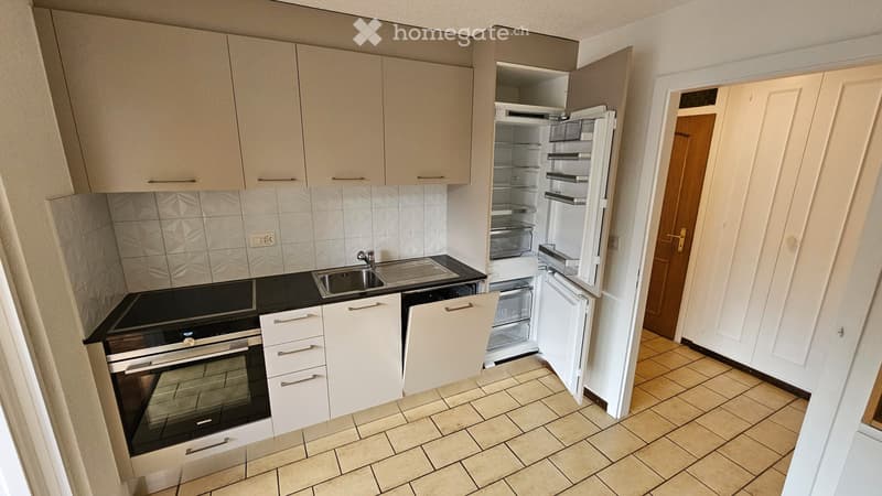 À LOUER: Martigny centre | 3,5 pièces | 2ème étage | Parking (2)