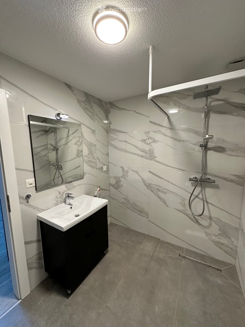 Très bel appartement 2,5 avec terrasse (4)