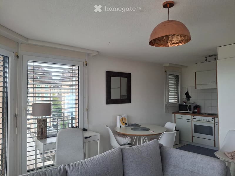 Reprise sous-location appart 2.5 pièce meublé  Durée fixe ! (3)