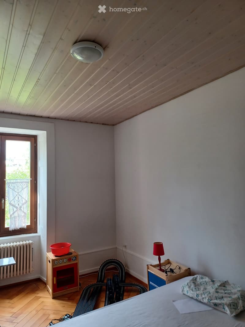 Quartier de la Charrière, proche de toutes commodités (3)