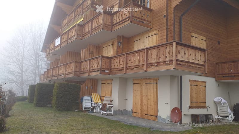 joli apartement avec jardin à CHESIERES (1)