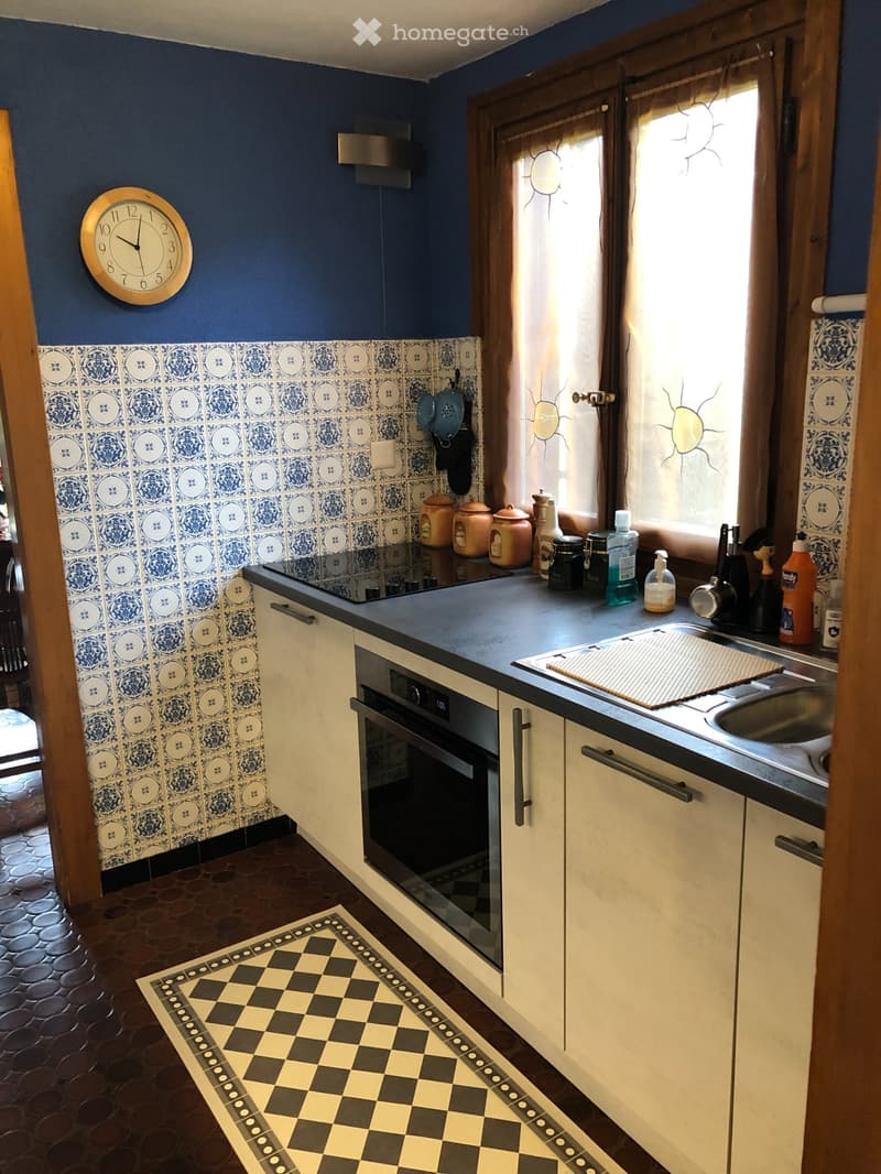 Chambre indépendante dans le calme des Préalpes fribourgeois (2)