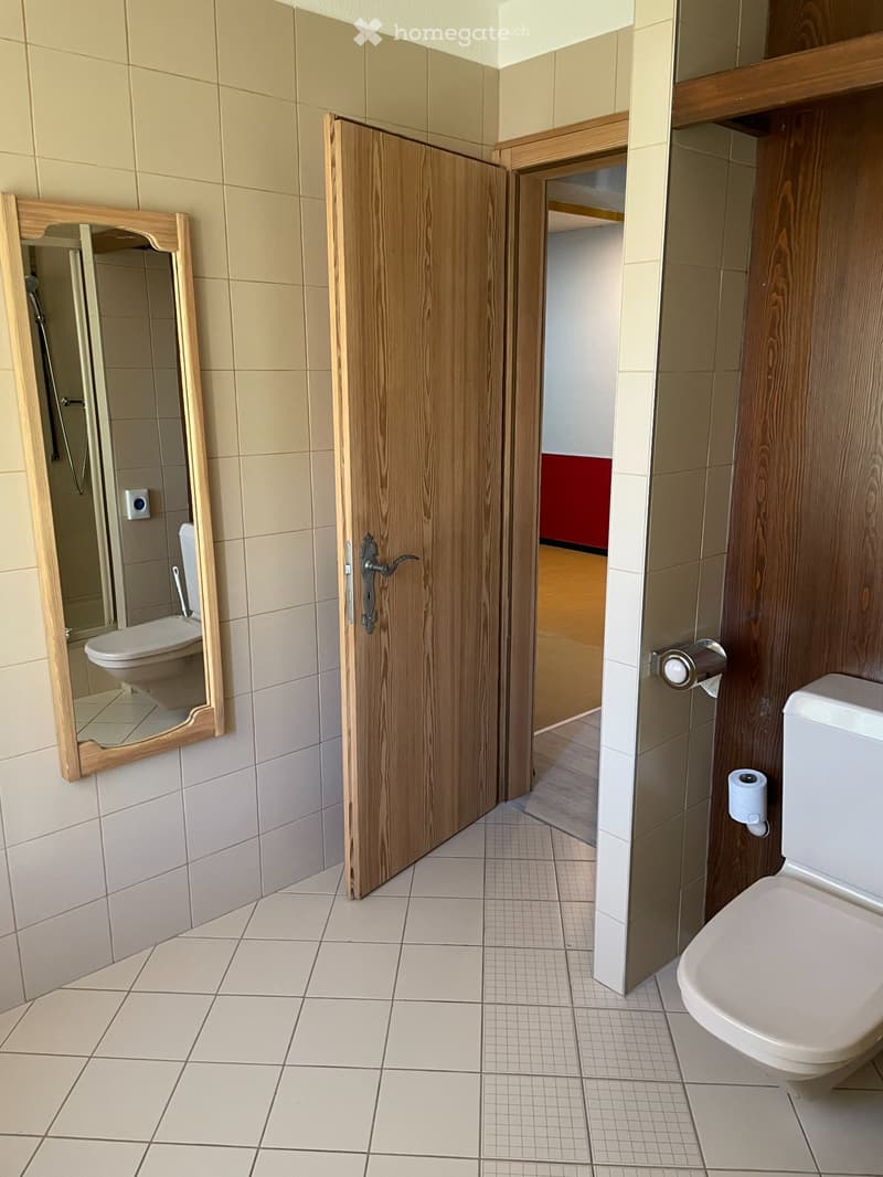 Chambre à louer - Zimmer zu vermieten (5)