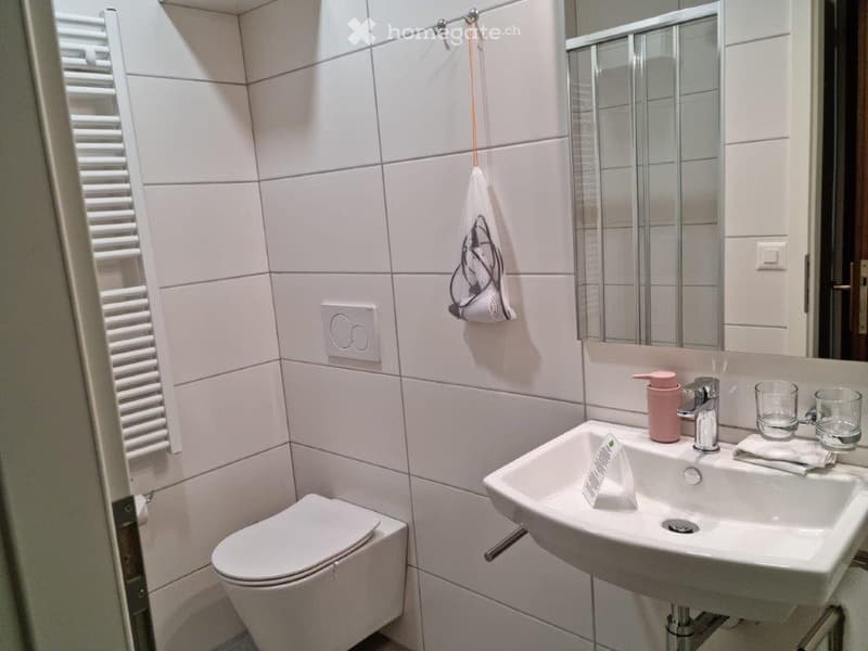 Chambre à louer - Zimmer zu vermieten (2)