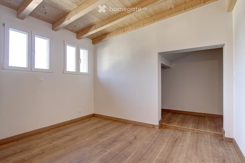 Magnifique appartement dans la vieille ville de Martigny (4)