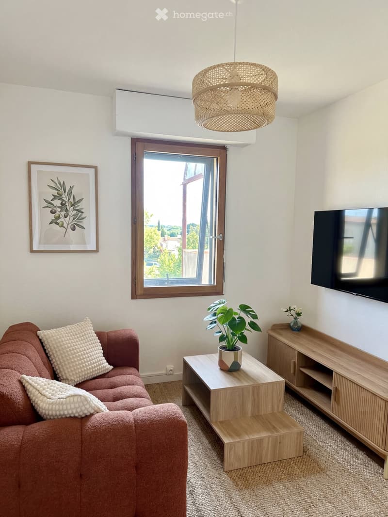 Chambre en colocation proche frontière (1)