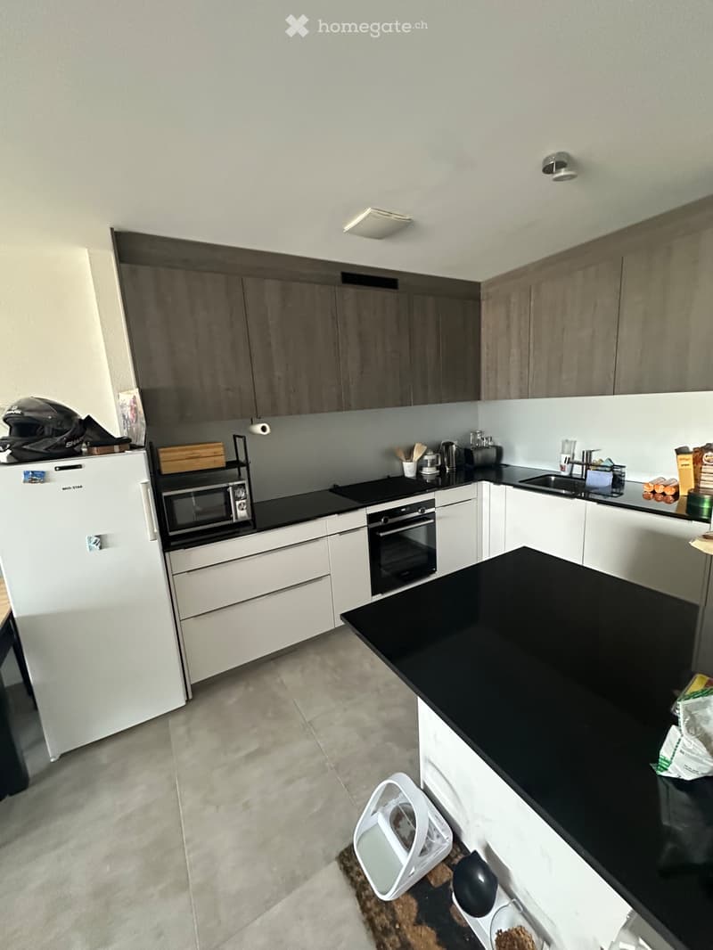 Appartement 2,5 pièces avec grand balcon (2)