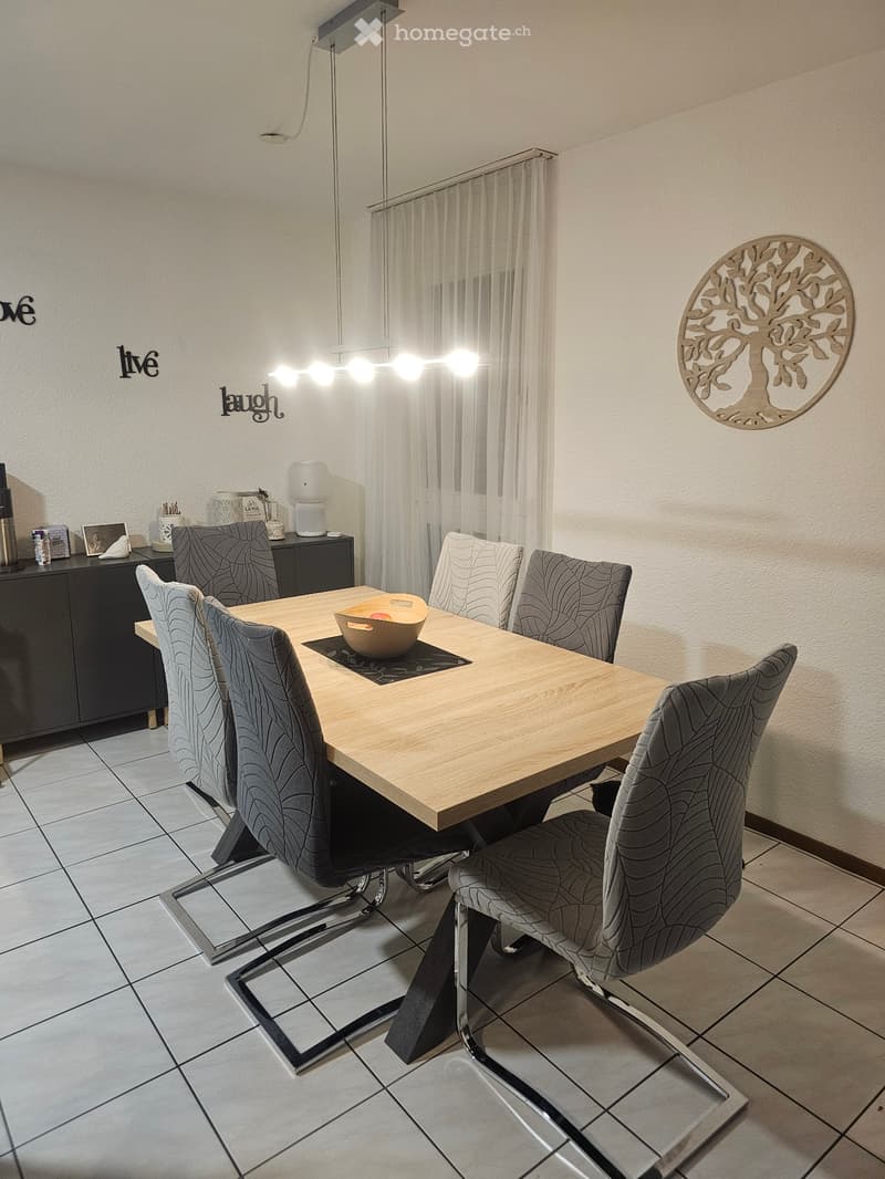 A louer magnifique appartement de 4 1/2 pièces à Dombresson (2)