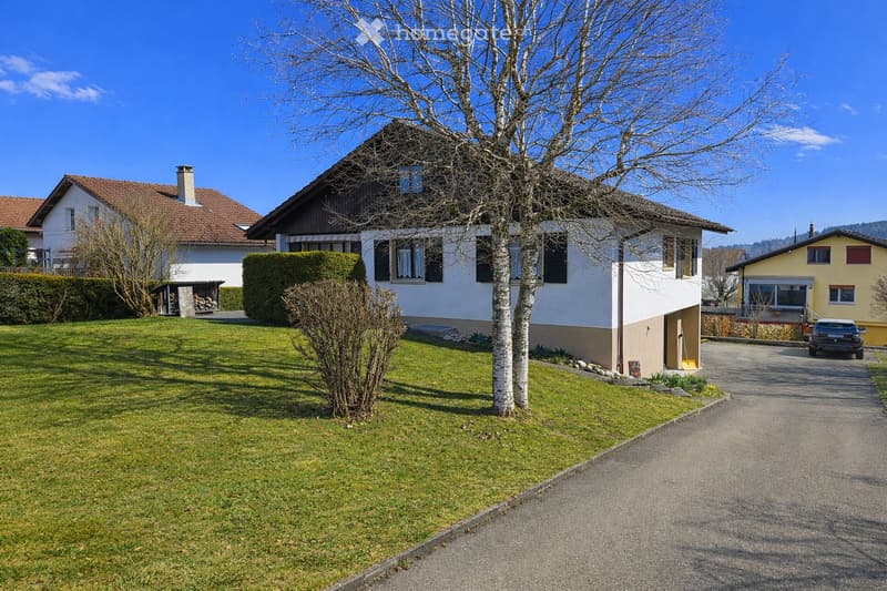 Appartement en triplex dans villa familiale (2)
