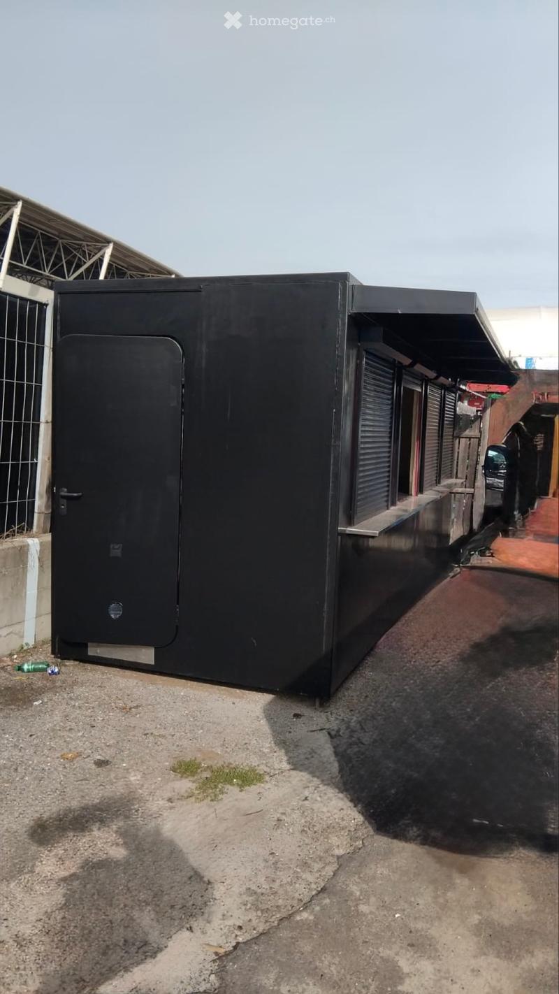 Vend 2 containers (4)