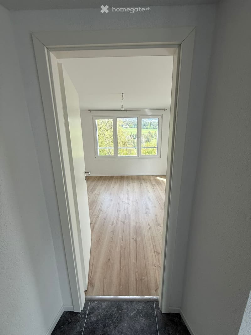 Appartement 4,5 pièces à louer à La Côte-aux-Fées - Rez (4)
