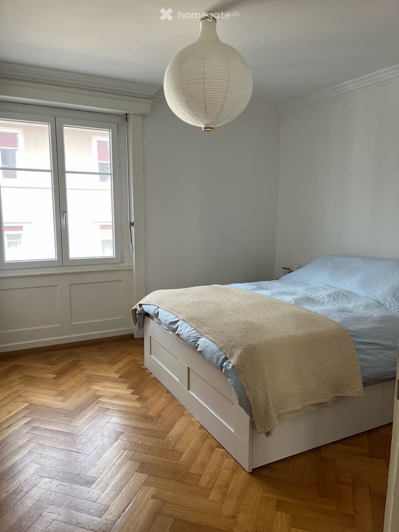 Appartement 2.5p. au 2e étage avec balcon (+ parking inclus) (2)