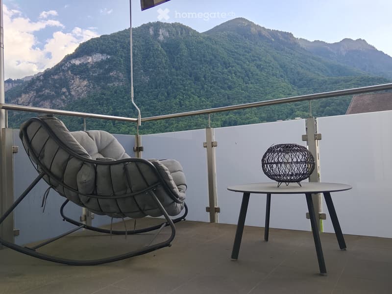 Grand studio à Vouvry, terrasse avec vue sur les Alpes (2)