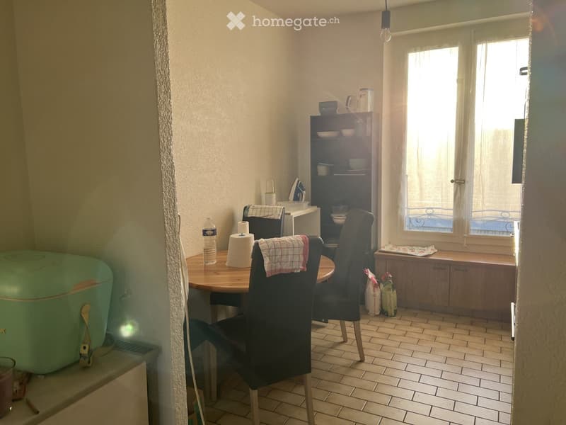 co-location (2)