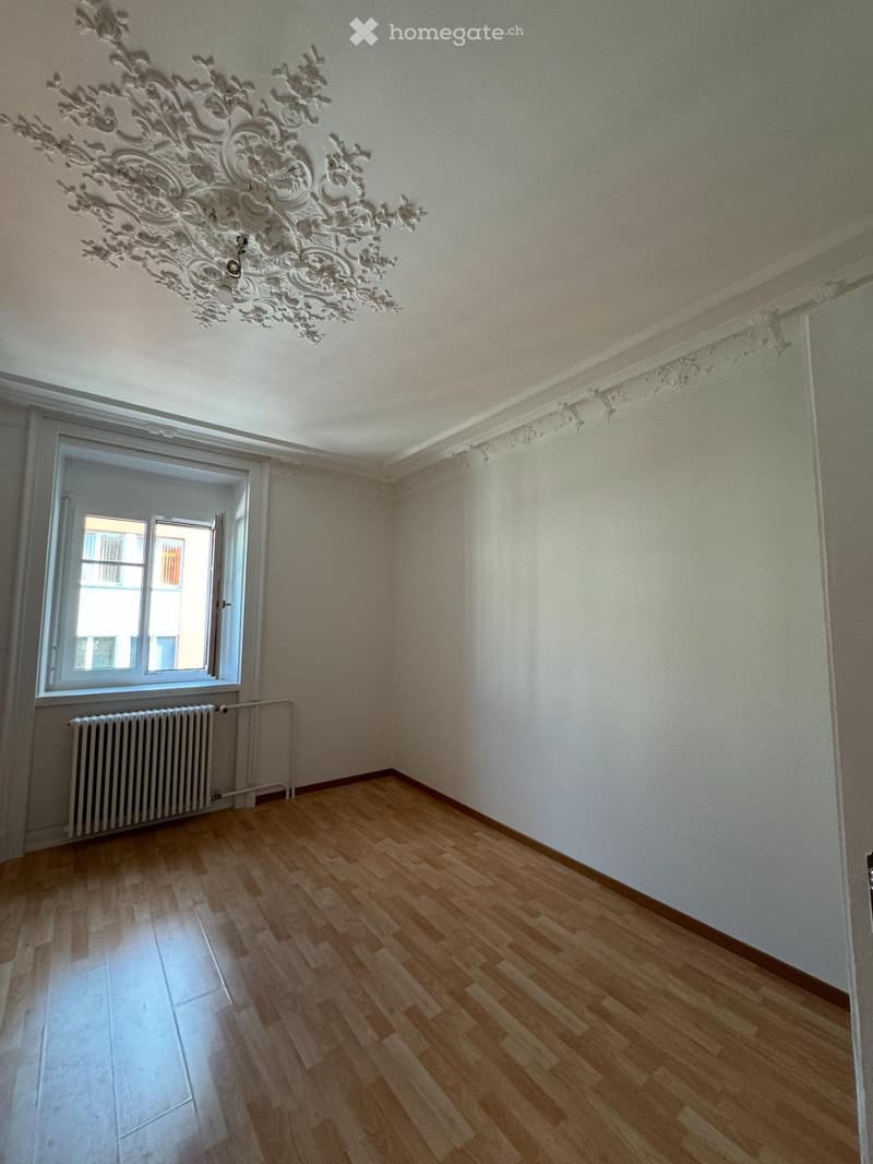 Appartement T4 rénové en collocation à La Chaux-de-Fonds (4)