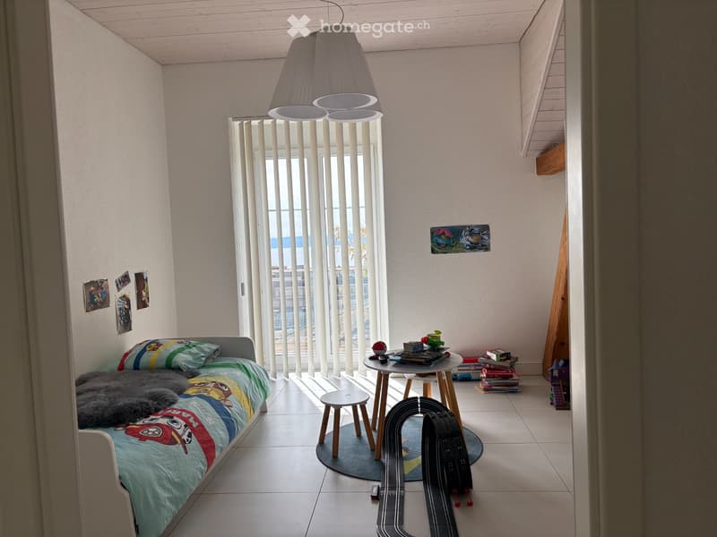 Super appartement - avec vue sur le lac - rue de la Côte. (4)
