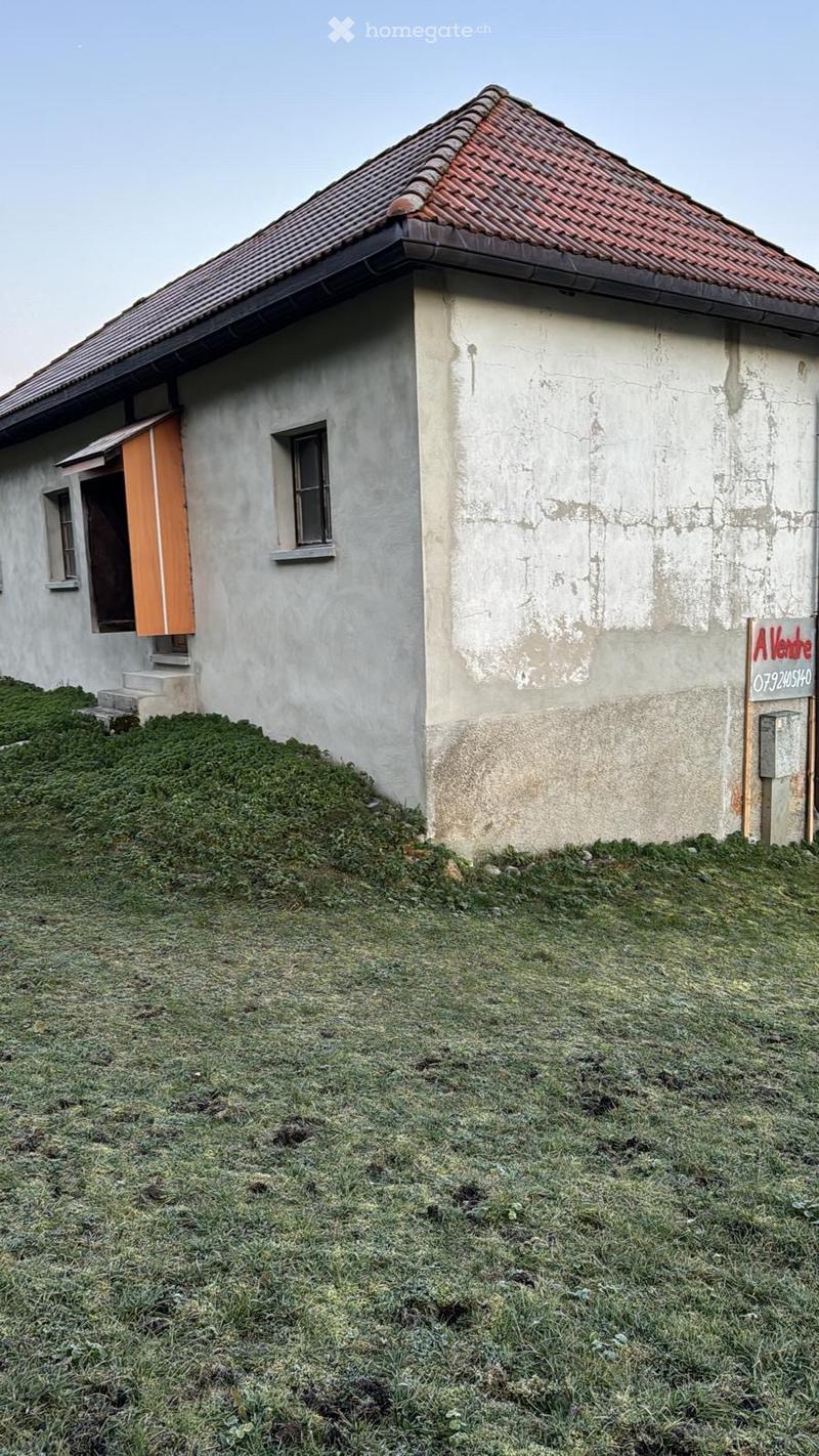 Maison à rénover à vendre La Brévine (2)