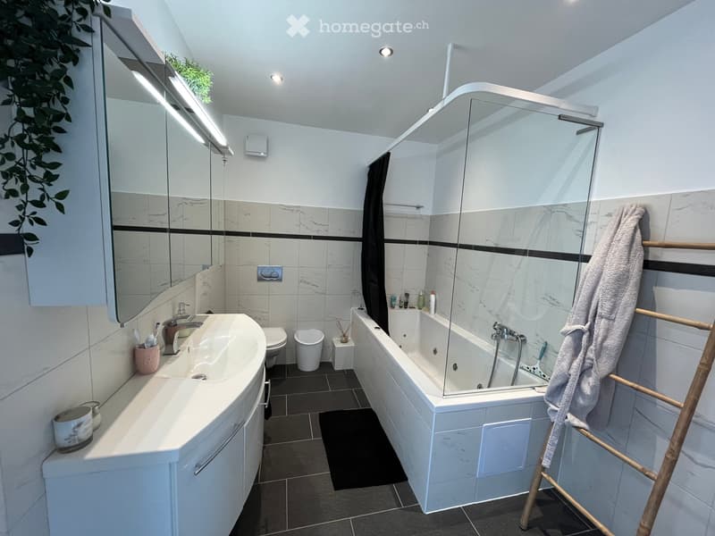 Duplex 4,5 pièces avec loggia et garage  proche Yverdon (3)