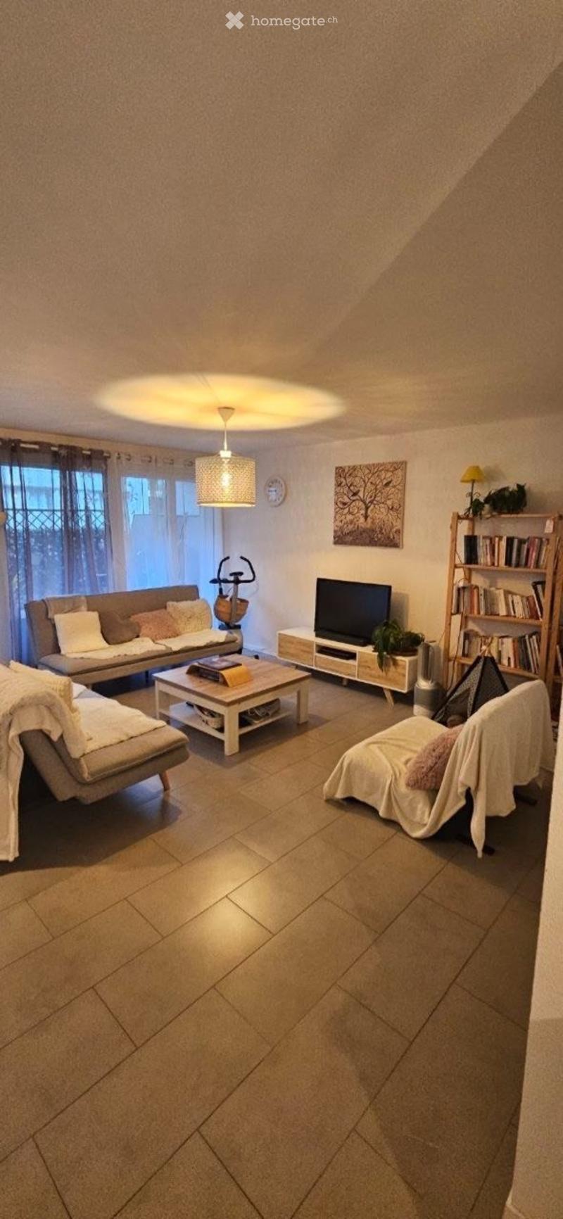 3,5 pièces au rez avec terrasse, jardin et parking couvert (2)