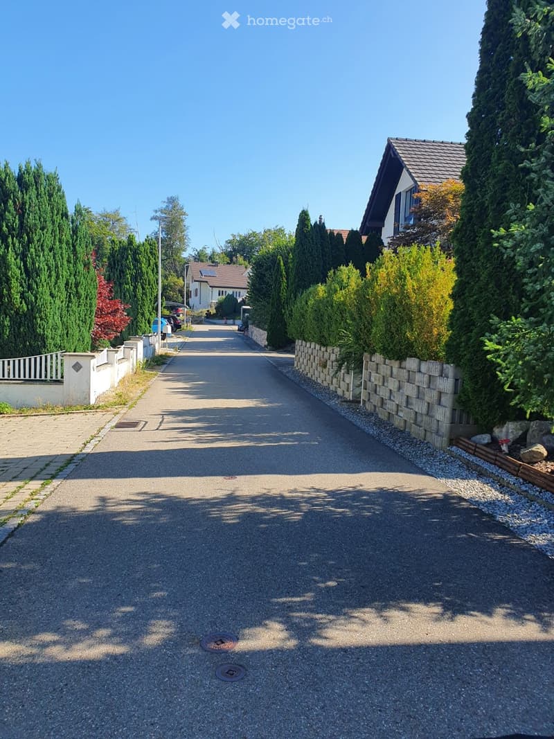 Studio meublé au rez d'une villa (5)